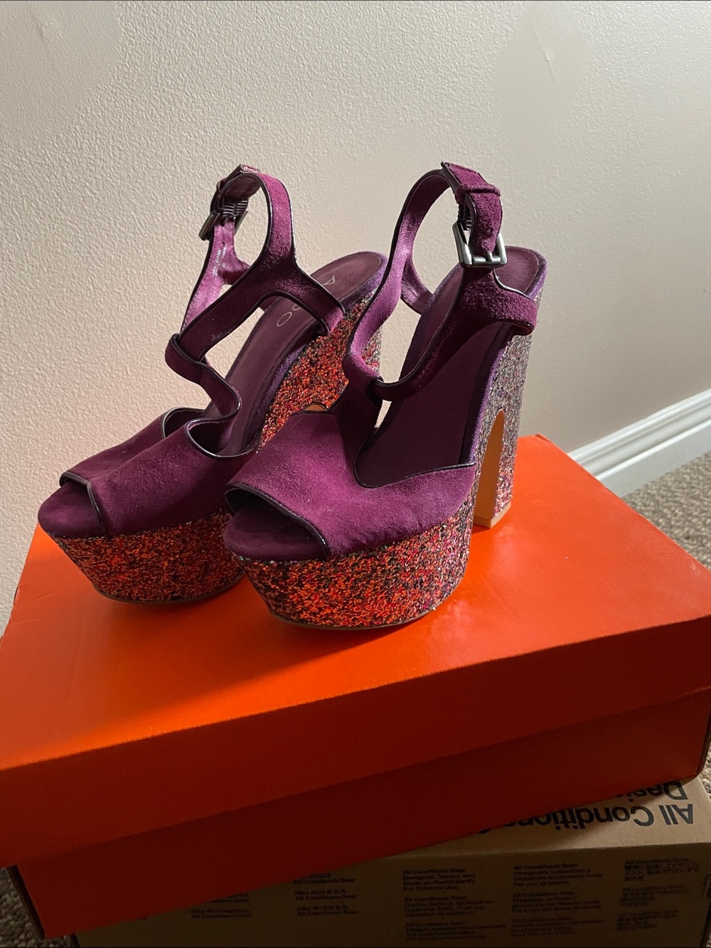 Y2K Bar Heel